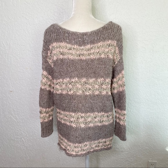 Free People Linus Striped Eyelash Fuzzy Wool Blend Sweater Gray Pink Size S - Picture 8 of 11